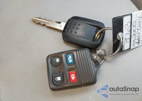 2005 Mercury Grand Marquis Ls/Lse из США, поврежденный, VIN 2MEHM75W75X658063